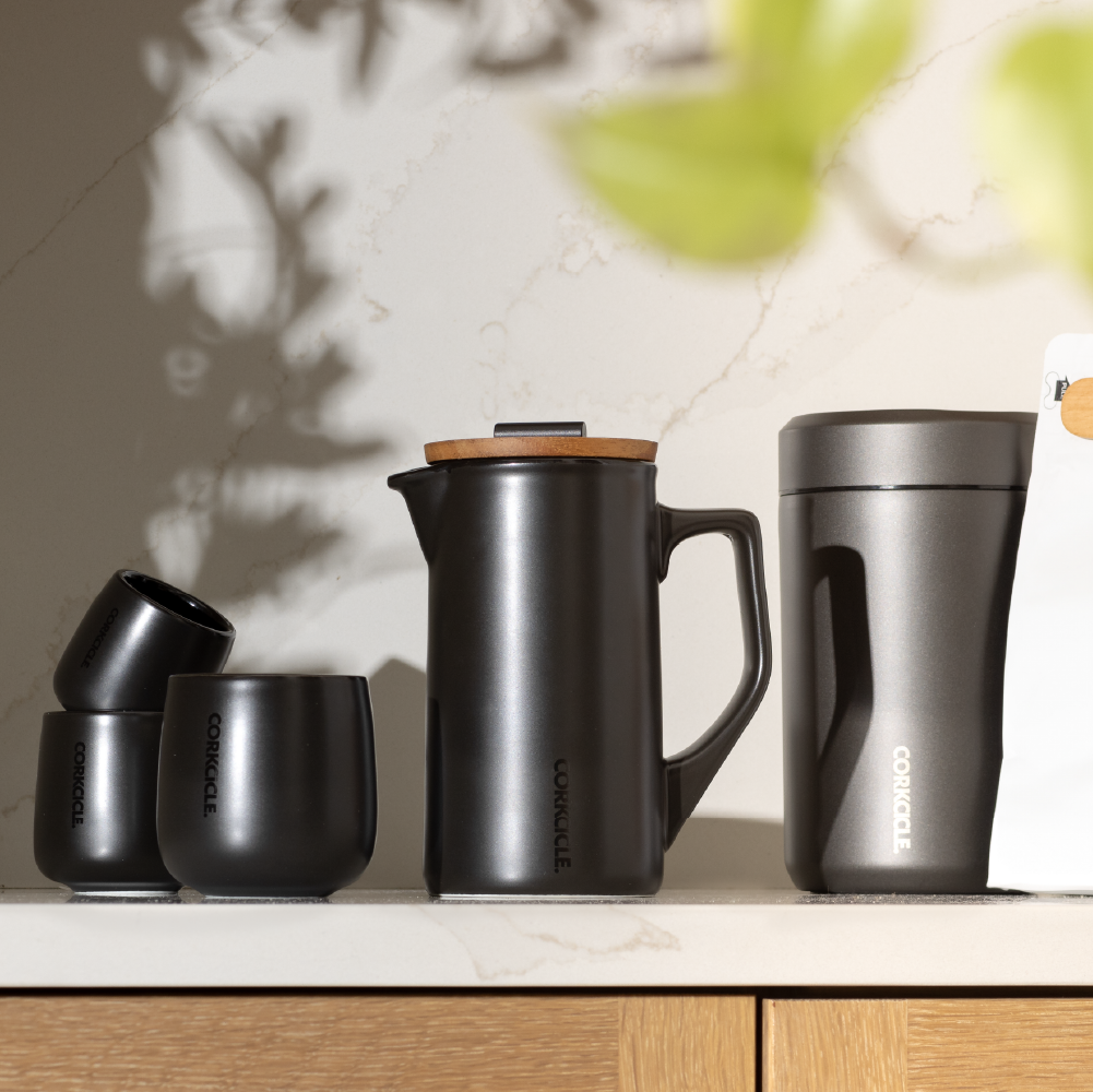 ceramic-french-press-p9 FP_Lifestyle2.png