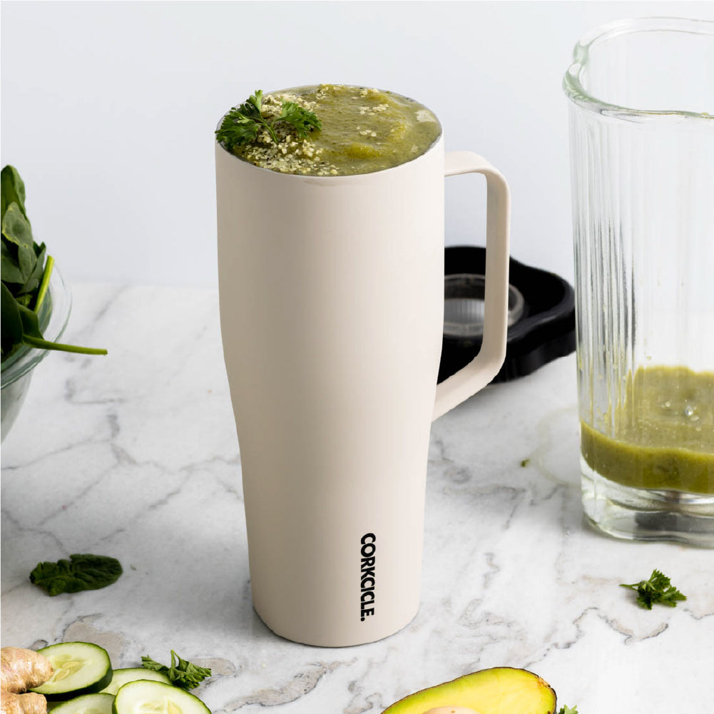 cold-cup-xl-v2 588f4a27c4cf--2230CLT-lifestyle.jpg